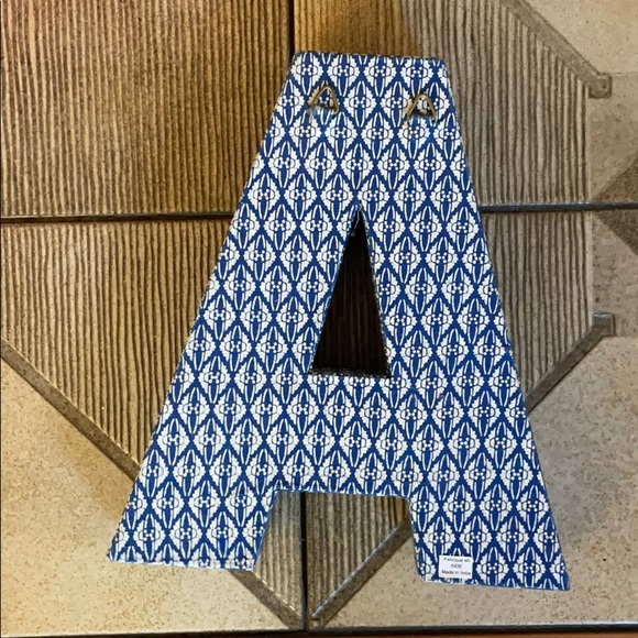 Decorative A - Picture 2 of 4